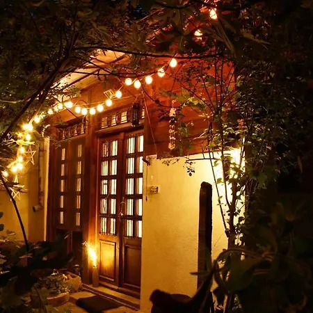 Anna's Downtown Loft 플로브디프